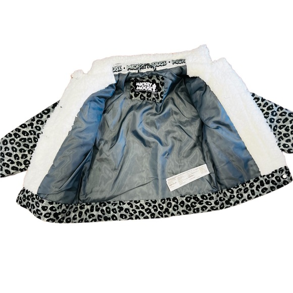 💗💗💗 Disney jacket - Picture 4 of 6
